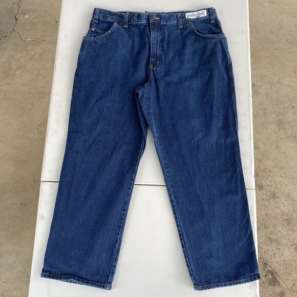 Cintas Straight/Relaxed Fit Jeans - Picture 1 of 5